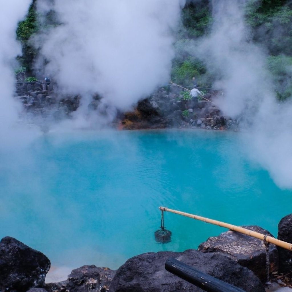 Japan shore excursions - Hot springs