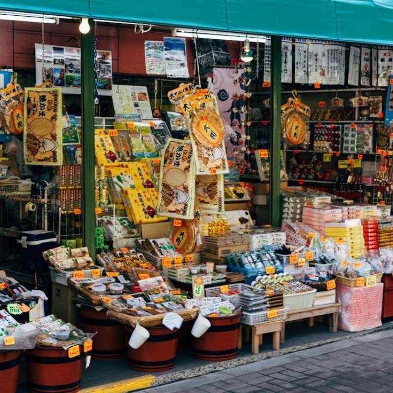 Best Tokyo shore excursions - Souvernir shop