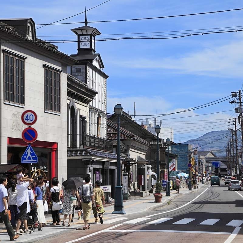 Otaru walking tours from port