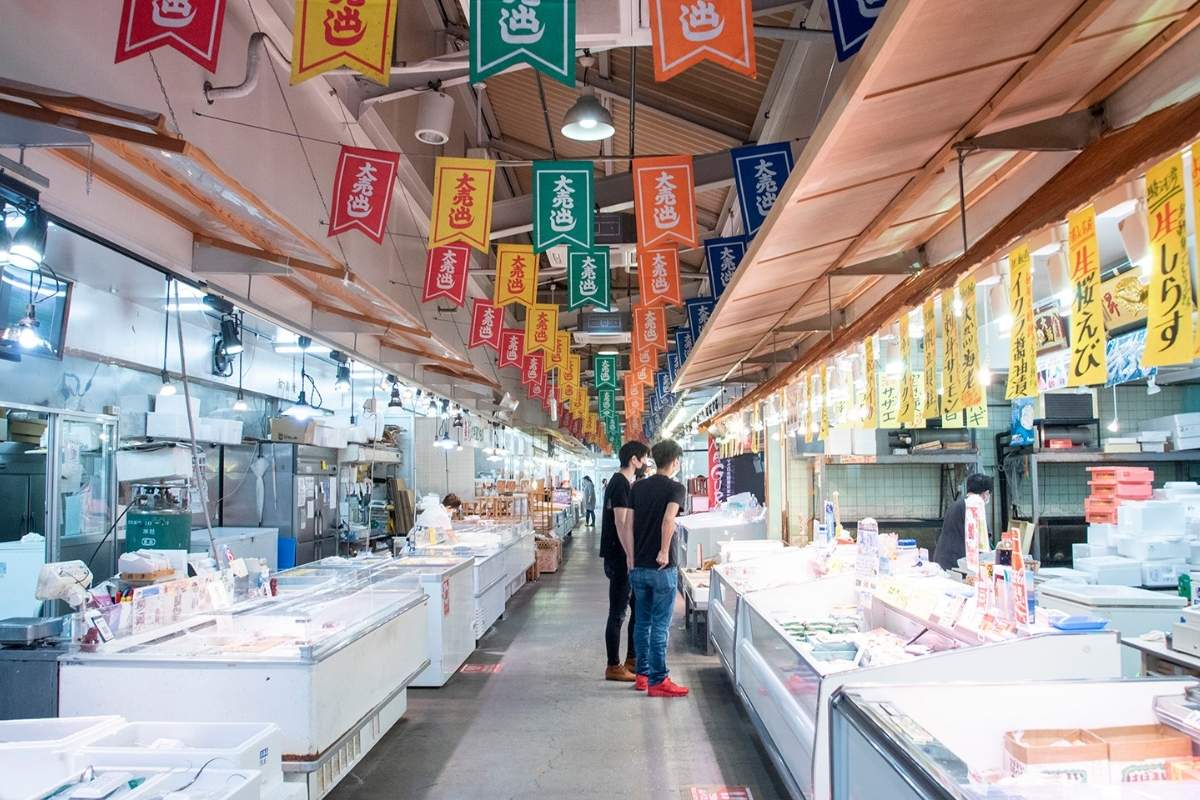 Shimizu Fish Market on Shimizu shore tours