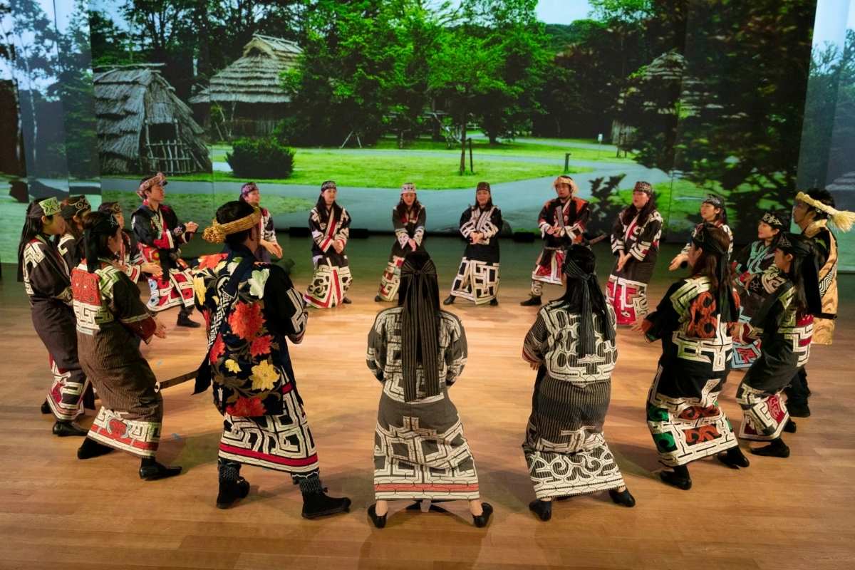 Upopoy National Ainu Museum shore tours