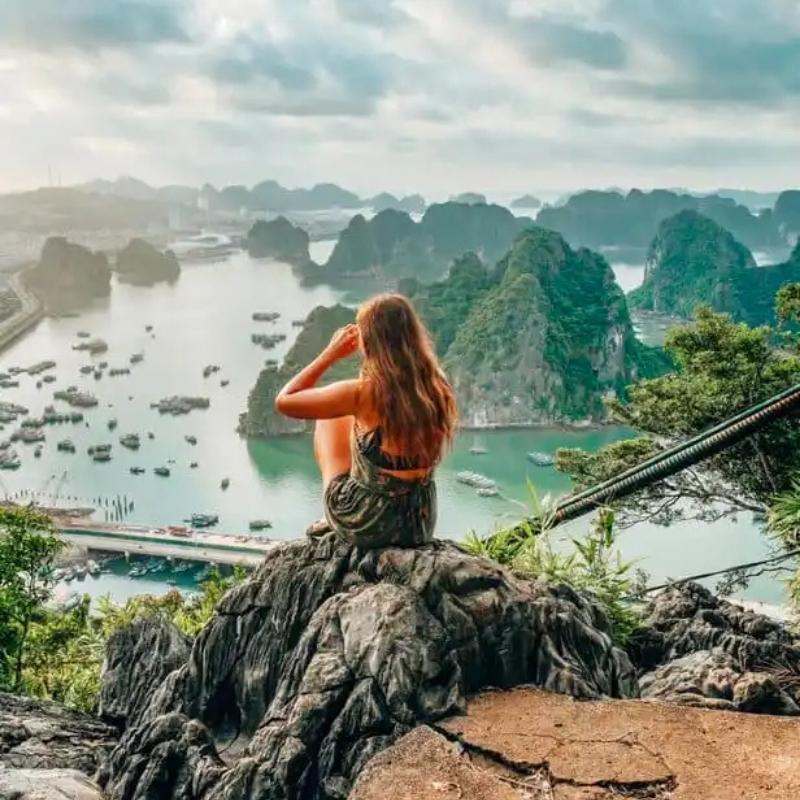 Halong Bay shore excursions - Viewpoint