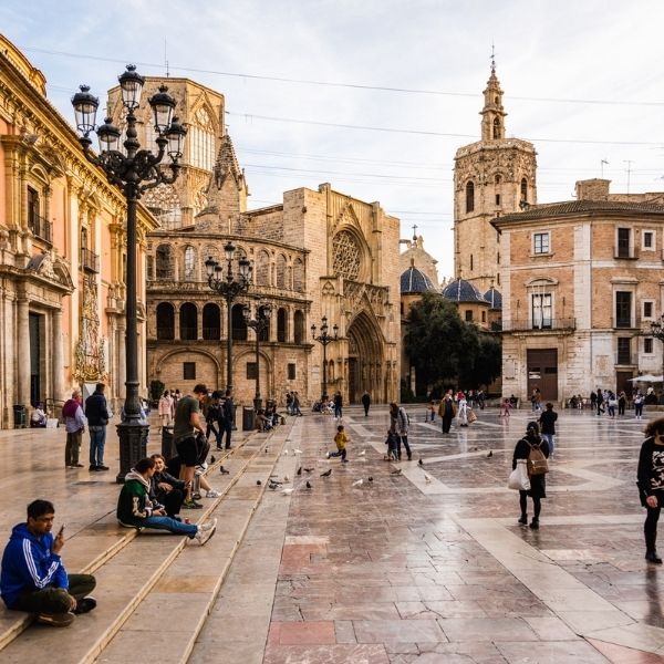 Explore Architecture on Valencia shore trips
