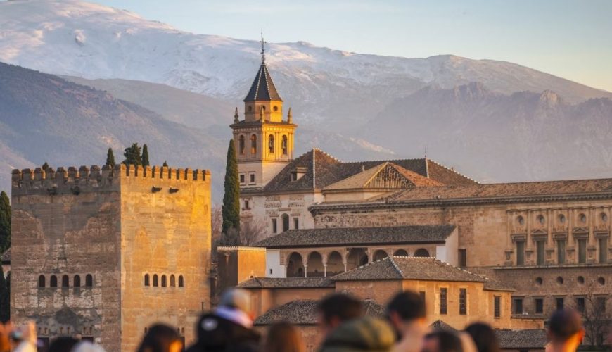 Granada - popular places to visit in Spain