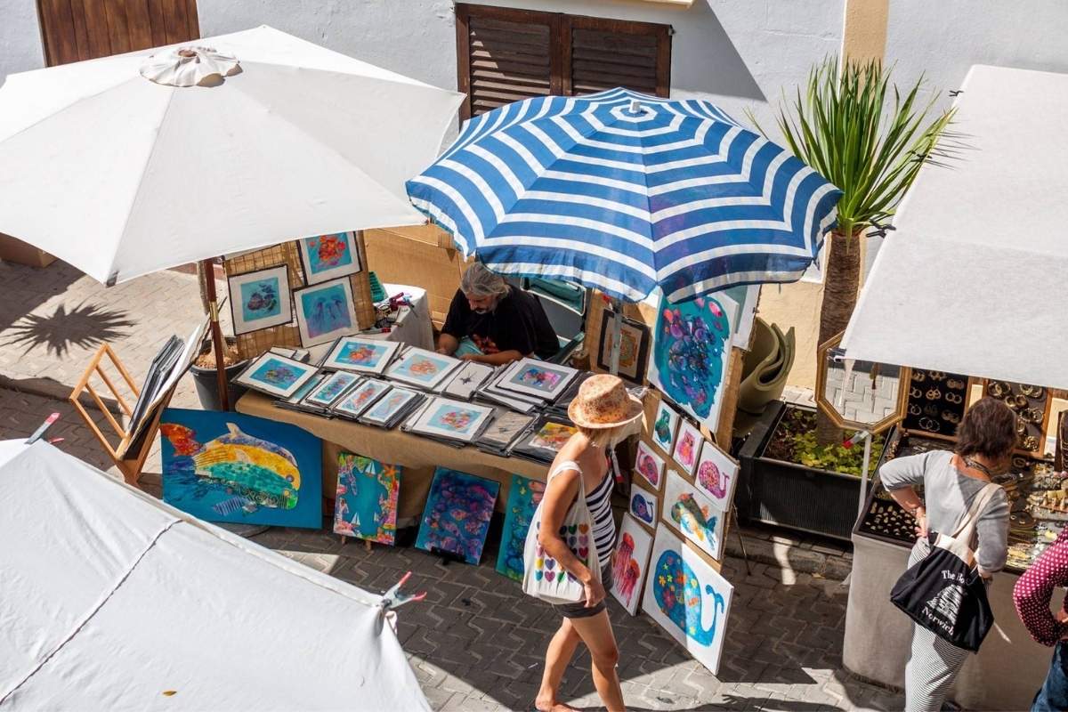 Ibiza day trips to Artisan Markets