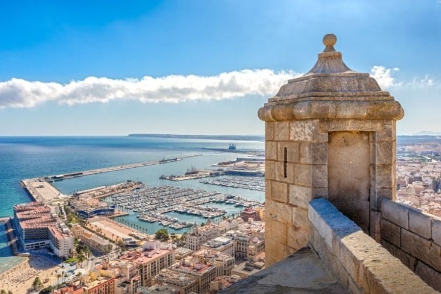Santa Barbara Castle on Alicante shore tours