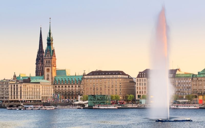 Best Hamburg shore excursions