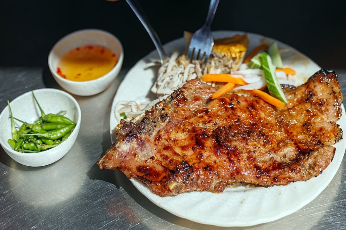 Cơm tấm broken rice dish in Ho Chi Minh City